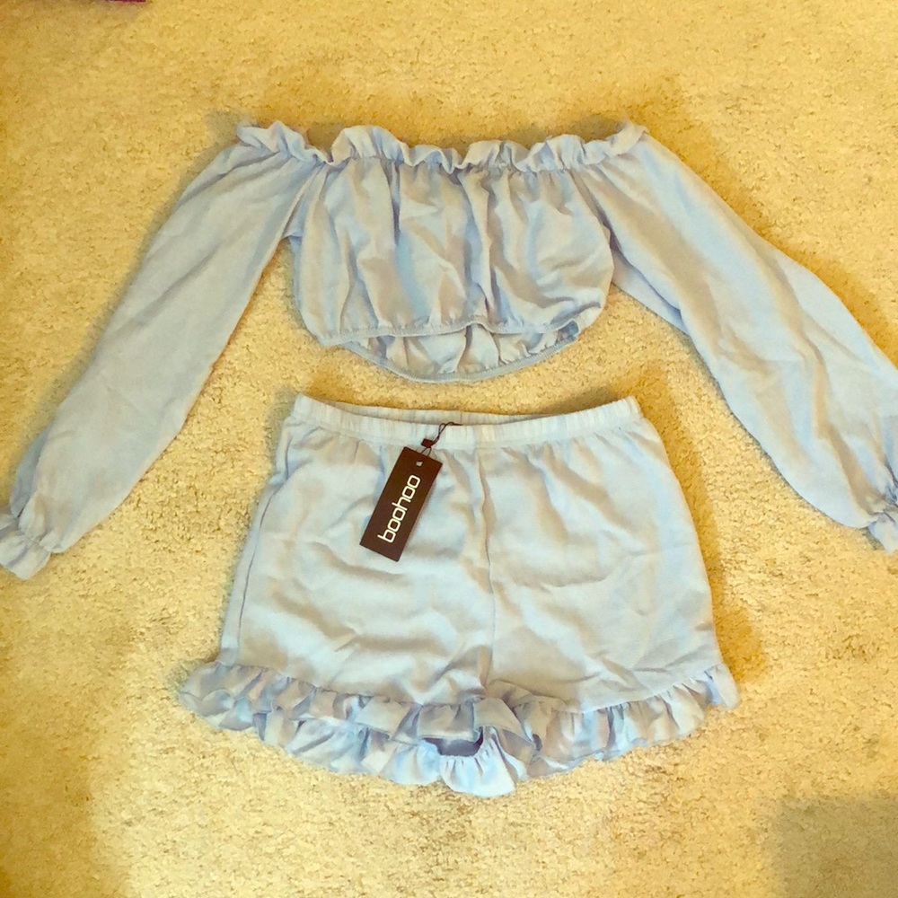 Off shoulder two piece set